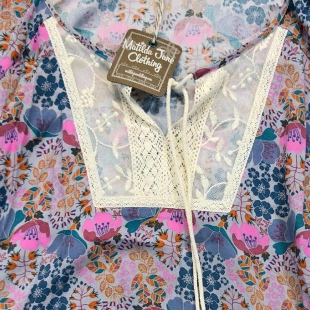 Matilda Jane Womens XS Tunic Blouse Floral Lace Tassel Boho Blue Pink NWT - Picture 7 of 9